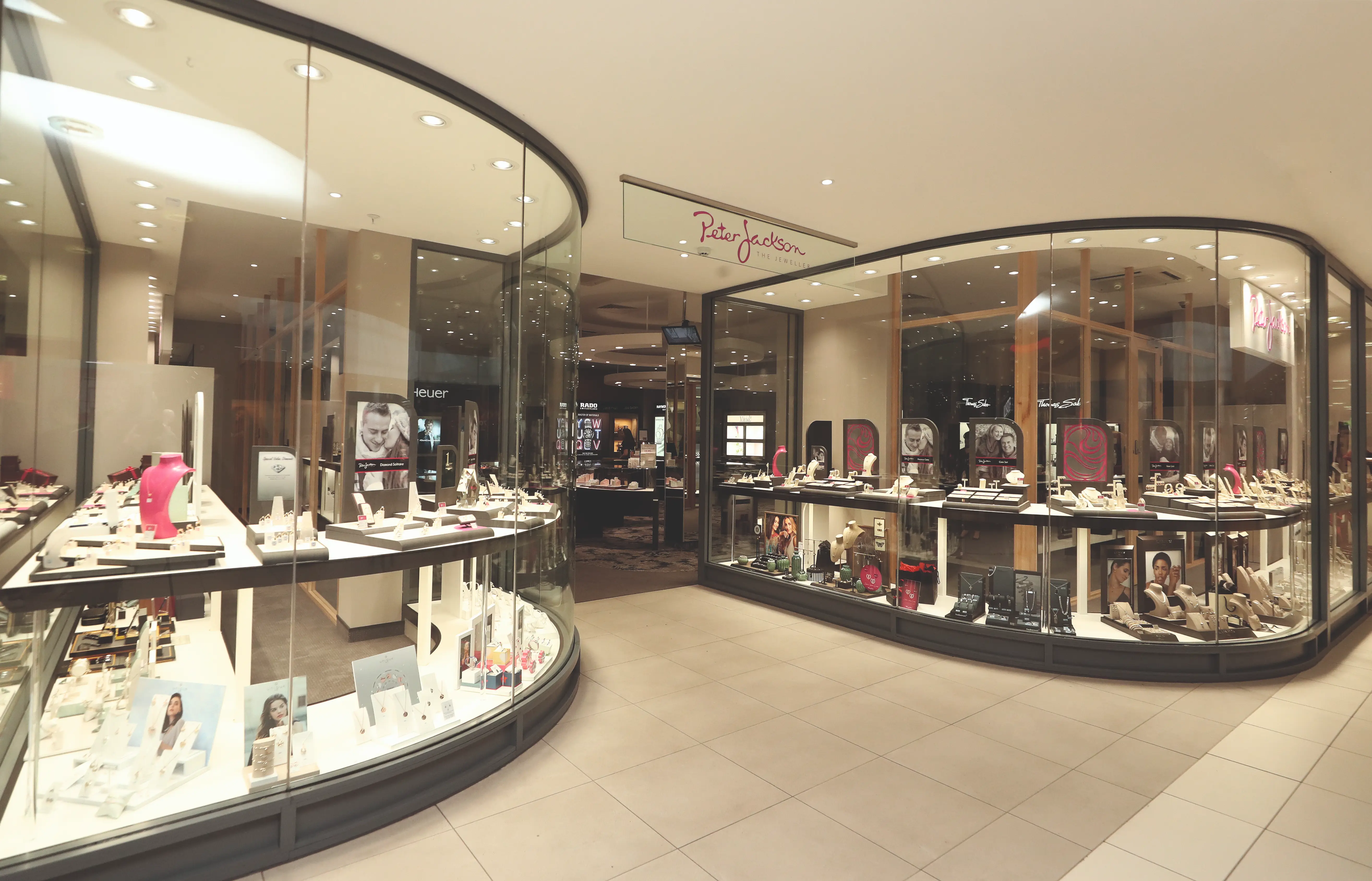 WATCHO Blackburn boutique