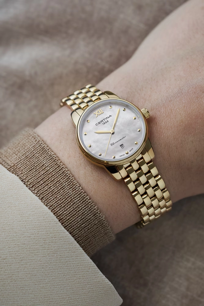 DS-8 Mother of Pearl Ladies Watch