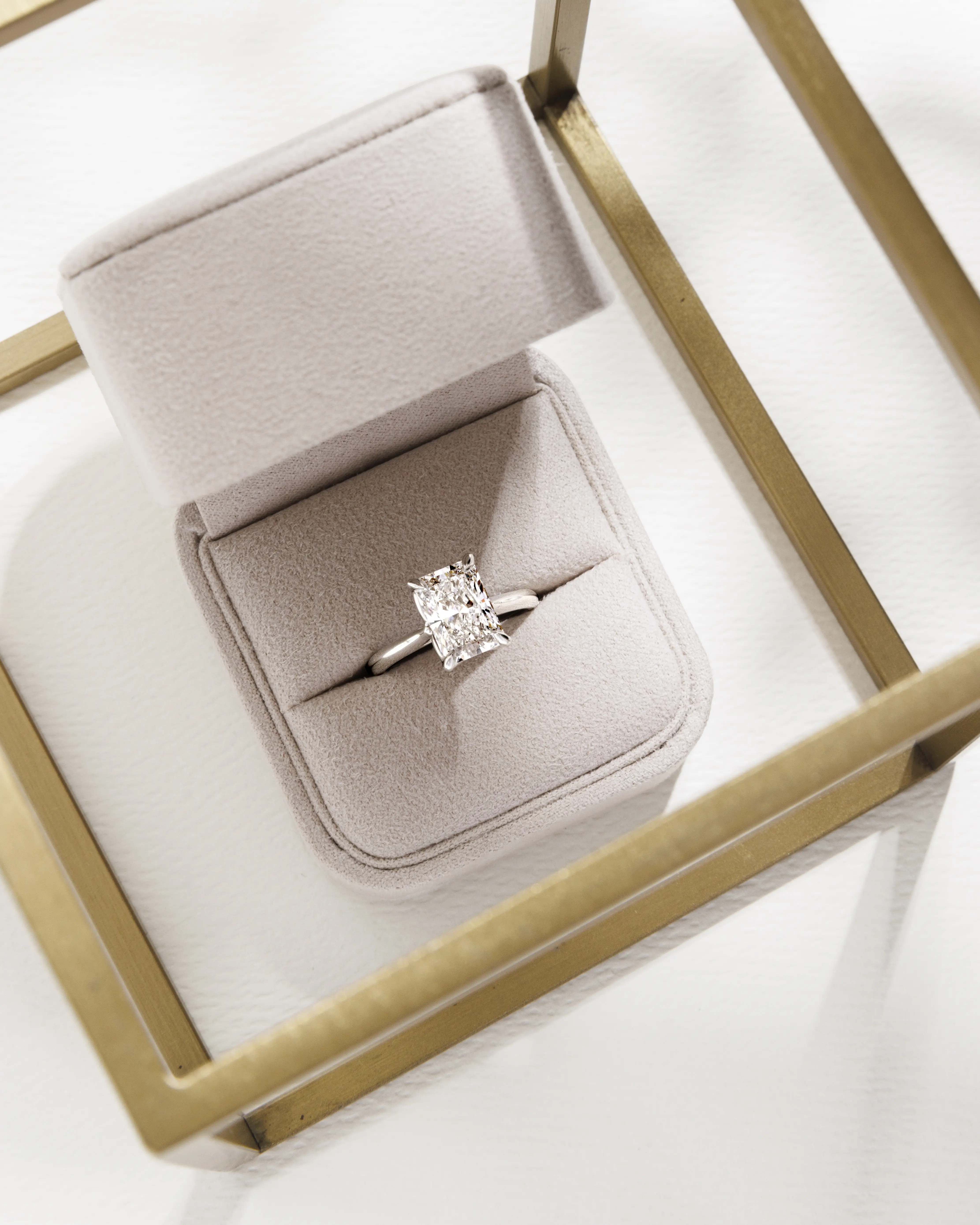 Diamond engagement rings
